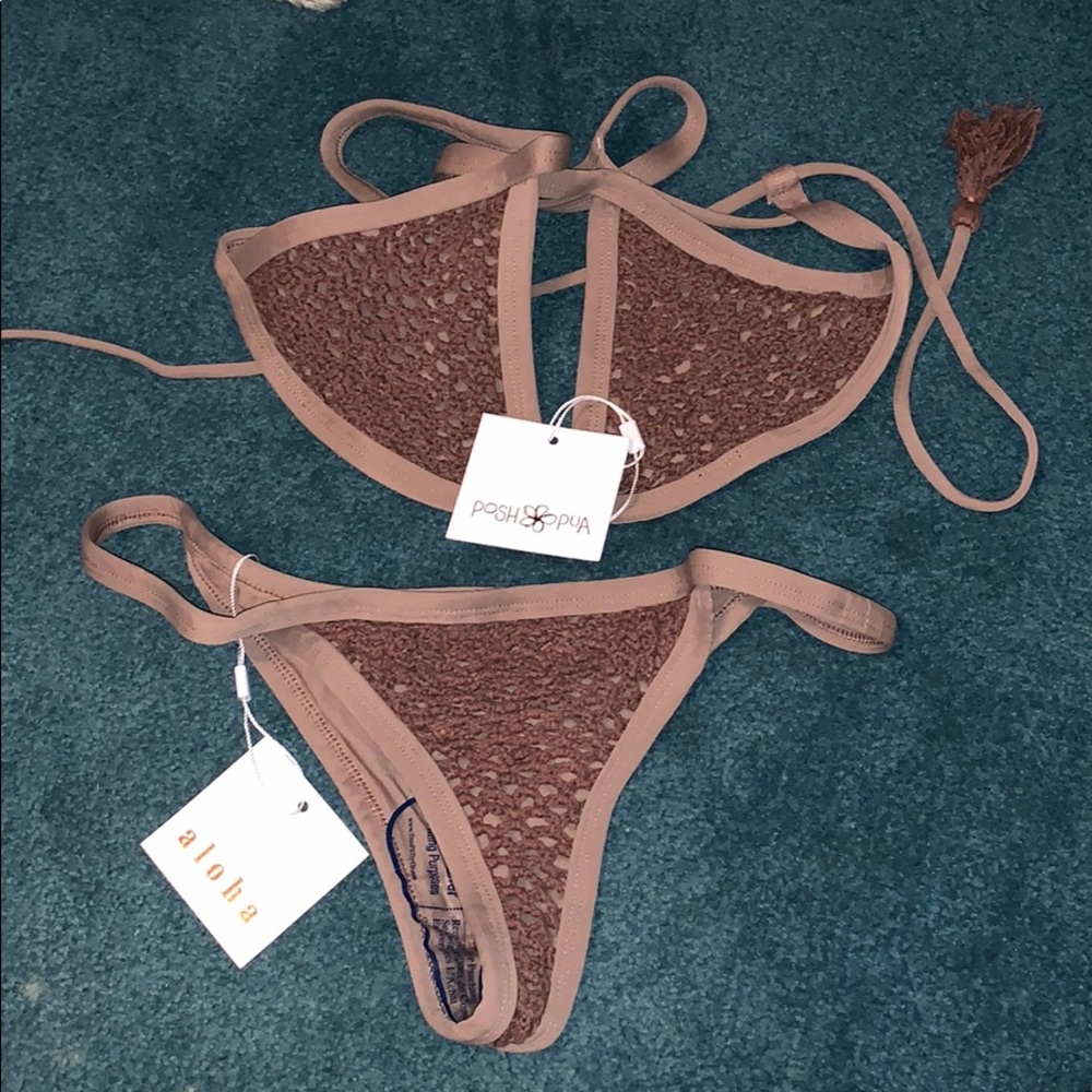 Posh pua bikini